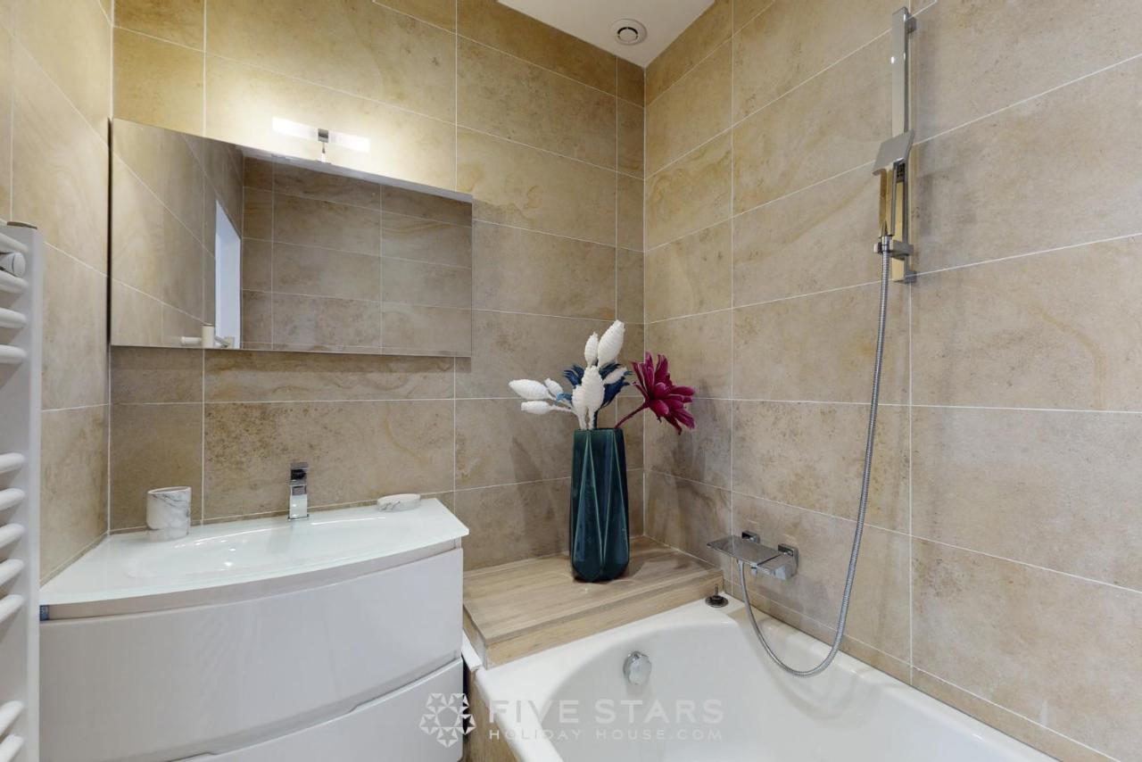 Grand Promenade Five Stars House Apartment *